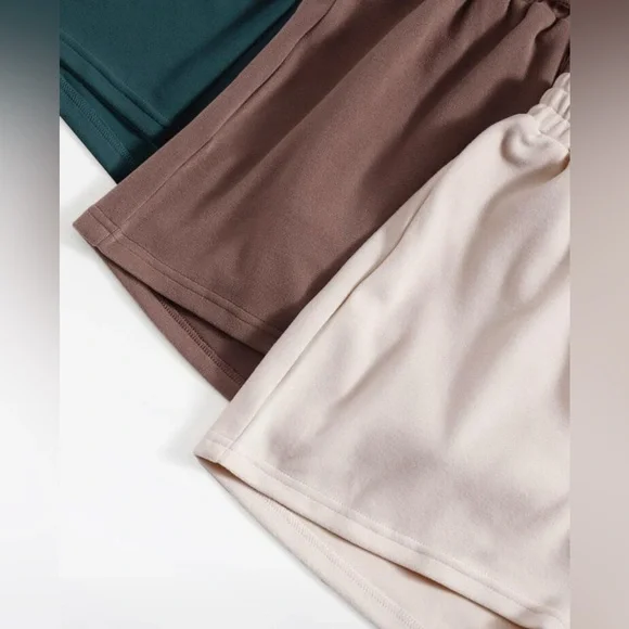 3 set of Stylish Tank and Shorts Set in Neutral Tones/XL/ - Picture 3 of 5